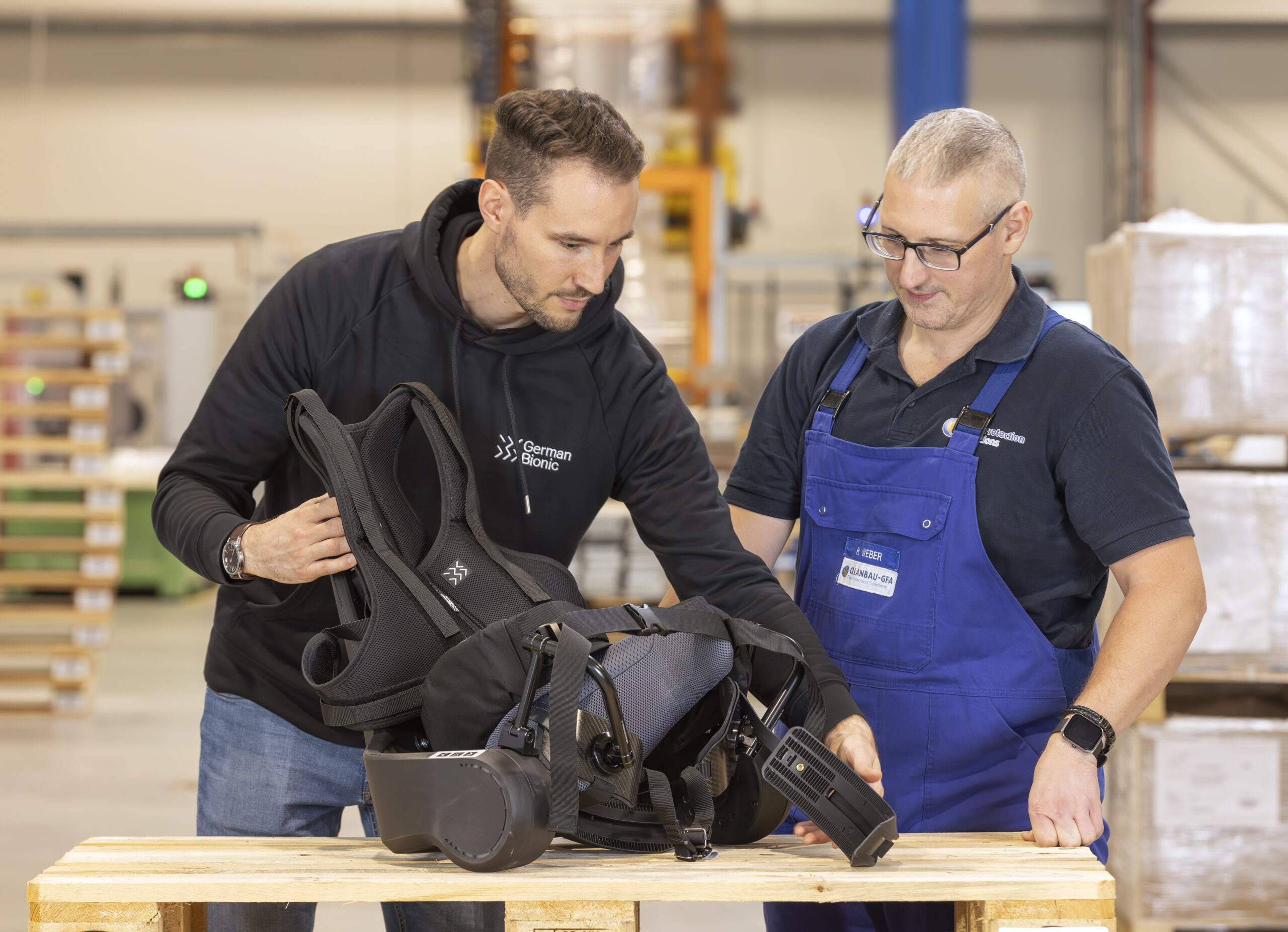Nachhaltiger Arbeitsschutz Fire Protection Solutions Brandschutz Feuerschutz Exoskelett Schulung Scaled