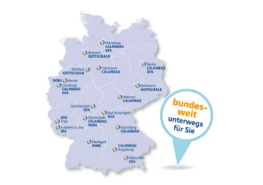 Eine Deutschlandkarte, die verschiedene Standorte von Sprinklertank-Inspektionsdiensten zeigt. Ein blauer Marker mit der Aufschrift „bundesweit unterwegs für Sie“ ist ebenfalls zu sehen.