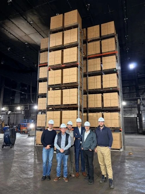 Praxisnaher Brandversuch im Rahmen der Forschungszusammenarbeit zur Analyse von Sprinklersystemen