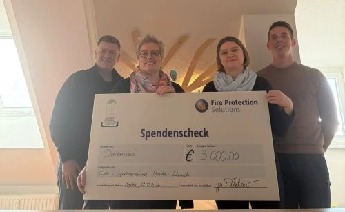 Scheckübergabe an den Kinder- und Jugendhospizdienst Minden