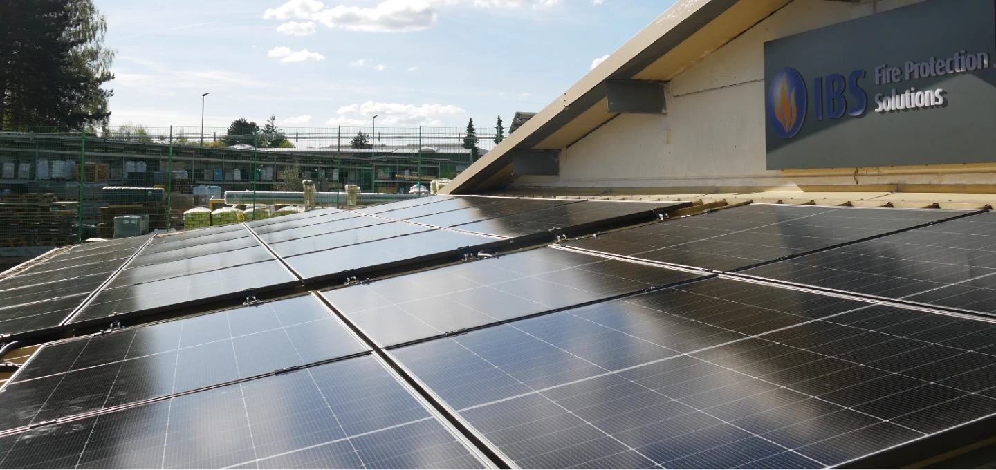 Photovoltaikanlage auf dem Gebäude der IBS Losheim