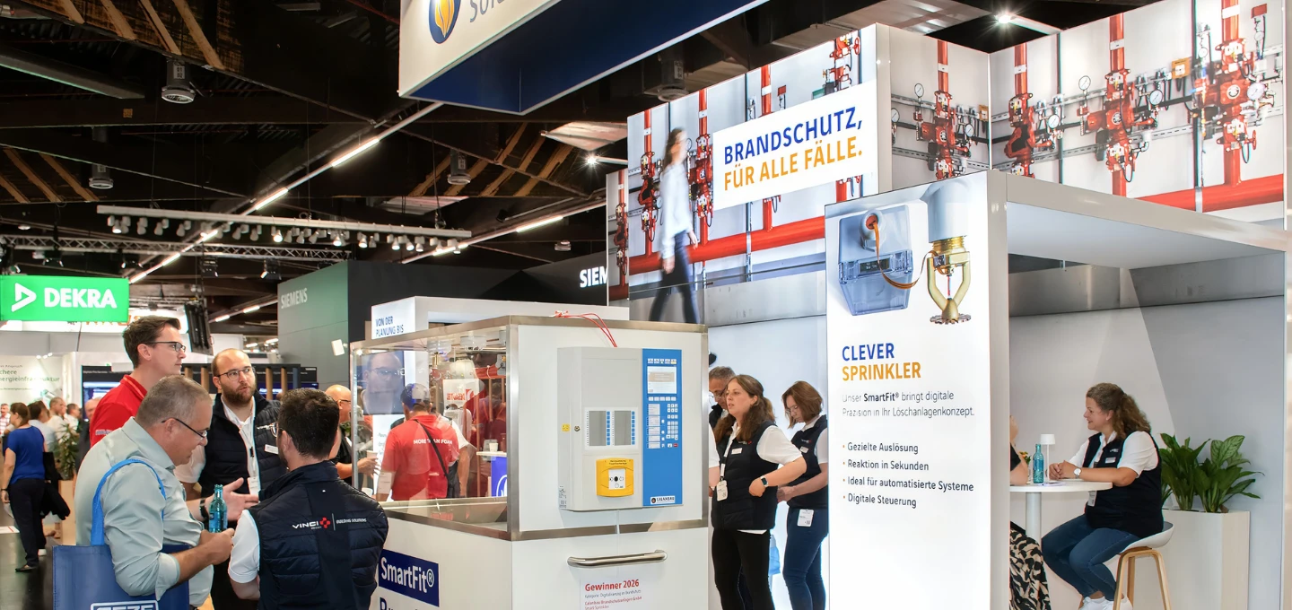 Messestand der Fire Protection Solutions auf einer Fachmesse für stationären Brandschutz